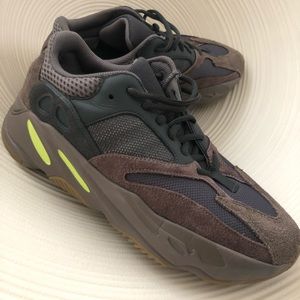 ADIDAS Yeezy Boost 700 "wave Runner"